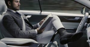 Volvo: arriva in Europa la prima auto a guida autonoma