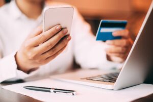 The Level Group implementa SafeCharge Payments Engine
