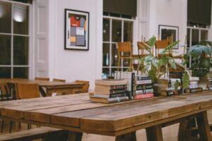Libri per la formazione professionale: che opportunità online per gli editori italiani?