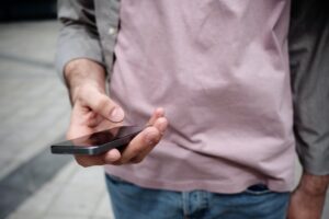 Come riconoscere una recensione falsa: i consigli di Trustpilot